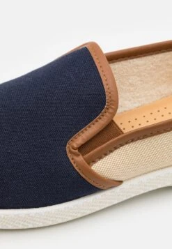 Rivieras LES CHAMPS - Półbuty Wsuwane - Sagace -Sklep Toni Pons 0baf125c5cb249b08b1fd415e2472610