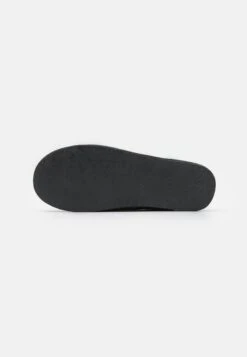 Jack & Jones JFWARCHIE MULE SLIPPER - Kapcie - Anthracite -Sklep Toni Pons 0cfc5b025aa3422386ce9327d882319f