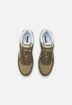 Diadora RAPTOR UNISEX - Sneakersy Niskie - Green Boa -Sklep Toni Pons 11ddbcc959ec4fd0bf95a91b4f92a94e