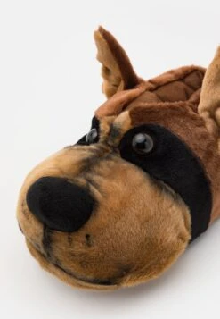 GREAT DANE SLIPPER UNISEX - Kapcie - Brown -Sklep Toni Pons 13d80cc6c9e64fbf93ed48f9634f42f0