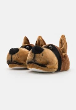 GREAT DANE SLIPPER UNISEX - Kapcie - Brown -Sklep Toni Pons 17b3fc443c9e4ece8569f16a47cfb60b
