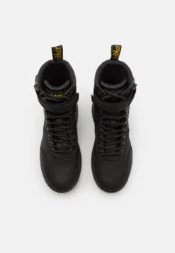 Dr. Martens COMBS UNISEX - Botki Sznurowane - Black -Sklep Toni Pons 1a402d3bc6484f19b9c7f69fc793884c