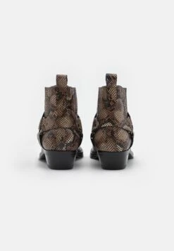 UNISEX - Botki Kowbojki I Motocyklowe - Brown -Sklep Toni Pons 1cc67b6f747f4e778151e7738bc76f5d