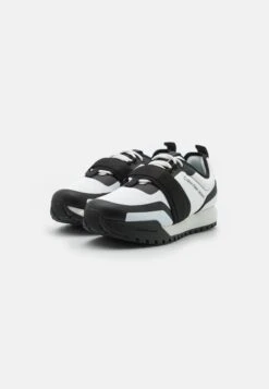 Sklep Obuwniczy Zalando -Sklep Toni Pons 20608d358dfa48a3a537e07dba981f0a