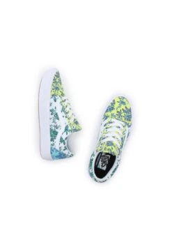 Vans COMFYCUSH OLD SKOOL - Sneakersy Niskie - Misc -Sklep Toni Pons 27b1bdb35383420a8a94e59409b67b0b