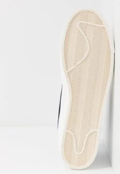 Nike Sportswear BLAZER MID '77 VNTG - Sneakersy Wysokie - White/black -Sklep Toni Pons 3dfd5f2e6c934ccd920808996628d4b9