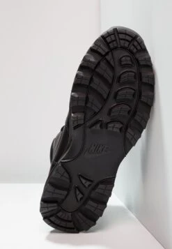 Nike Sportswear MANOA - Sneakersy Wysokie - Schwarz -Sklep Toni Pons 4c360c71b0224273884ef06d3fed06fa