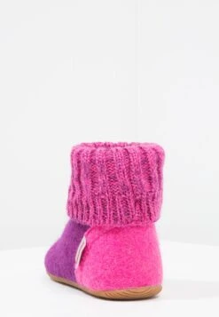 Giesswein WILDPOLDSRIED - Kapcie - Veilchen -Sklep Toni Pons 6191601c831e40b69333d7e6bda470a2