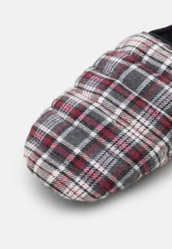 Napapijri HERL - Kapcie - Blue -Sklep Toni Pons 623a1067096d4195bf0b63debbddf7b4