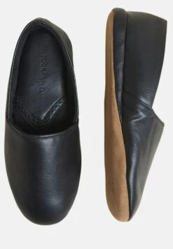 Marks & Spencer LEATHER SLIPPER MULES WITH FRESHFEET - Kapcie - Black -Sklep Toni Pons 77624f042a554ce0acc2ee61710ad4ed