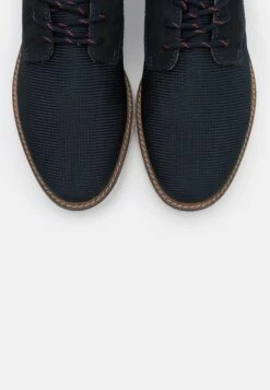 Bugatti SIMONE COMFORT - Sznurowane Obuwie Sportowe - Dark Blue 11 Bugatti SIMONE COMFORT - Sznurowane Obuwie Sportowe - Dark Blue -Sklep Toni Pons 8ade594f942141d89f5579acfc2de2f3