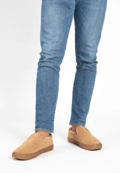 Minnetonka ALDEN - Kapcie - Canella