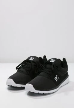 DC SHOES HEATHROW - Sneakersy Niskie - Black/white 10 DC SHOES HEATHROW - Sneakersy Niskie - Black/white -Sklep Toni Pons a6db5cfb666740788968a0b6b1da819a