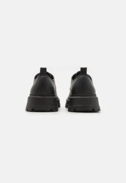 YOURTURN UNISEX - Oksfordki - Black -Sklep Toni Pons aaae83047a954d1aab81392769433db6