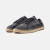 NATURAL WORLD OLD CLOVER - Espadryle - Black -Sklep Toni Pons afd708b5a2954318bcf0e94120633c61