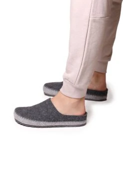 Toni Pons LIAM - Kapcie - Gris