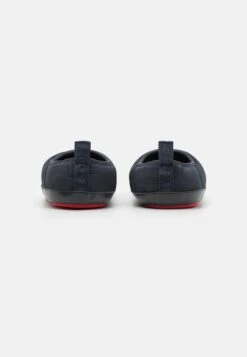 Hugo COZY - Kapcie - Dark Blue -Sklep Toni Pons c299dda967794d24b0bf956abb522008