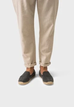 ESSENTIAL - Espadryle - Grey