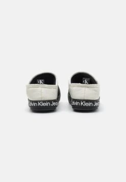 Calvin Klein Jeans HOME - Kapcie - Cirrus Grey -Sklep Toni Pons cabfa3620f7c498fa7d9b3d6ec54981d