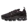 Nike Sportswear AIR VAPORMAX PLUS - Sneakersy Niskie - Black/dark Grey -Sklep Toni Pons d28b73aca9f246d59e46f274abb8605a