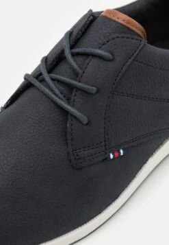 Pier One Sznurowane Obuwie Sportowe - Dark Blue/white -Sklep Toni Pons dff75f48d15744d2a2c522f733b15946