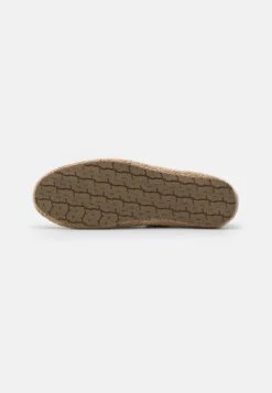 Pier One Espadryle - Brown -Sklep Toni Pons e186425c680e4b67a3f3d1124f883cea